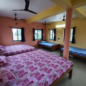 Mixed Dormitory Room